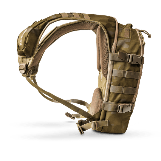 新品　未使用品　米軍　aquamira RIG−700 ハイドレーション Tactical RIG 700 Pressurized Hydration Pack | Aquamira